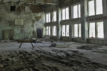 Opuszczona sala gimnastyczna w ukraińskiej Prypeci