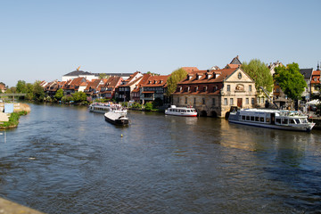 Fototapeta na wymiar Bamberg at home near the water