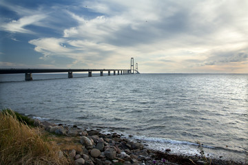Obraz premium The great belt bridge, Storebelt in Denmark, connecting Zealand with Funen