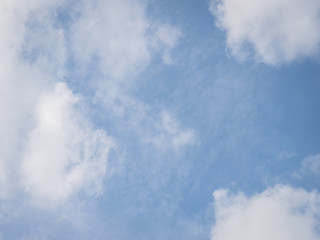 Obraz premium Background blue sky and the white clouds.