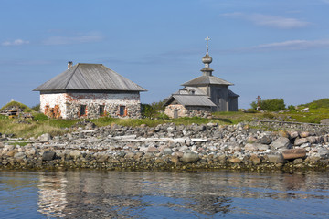 Fototapeta na wymiar Andreevskiy skit of the Solovetsky monastery on the Bolshoi Zayatsky Island