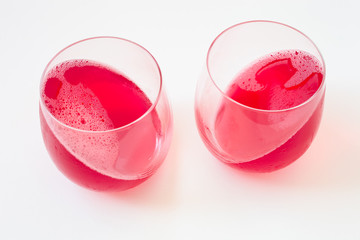 Rote Götterspeise