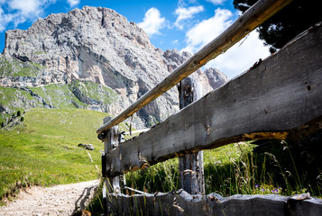 Wanderweg in den Alpen