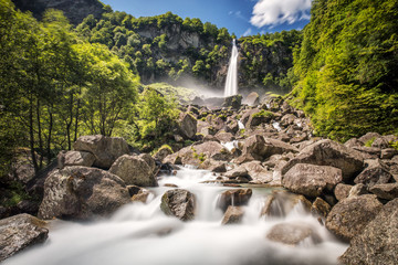 Fototapeta premium Foroglio waterfall with Swiss Alps in canton Ticino, Bavona valley, Switzerland, Europe