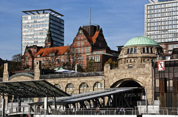 Hamburg Landungsbr&uuml;cken