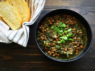 Mediterranean Spicy Spinach Lentil Soup