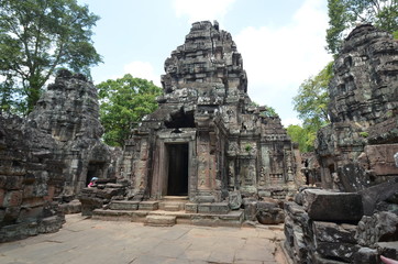 Naklejka premium cambodia ancient hindu temple angkor ruins stone asia