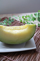 カットしたメロン