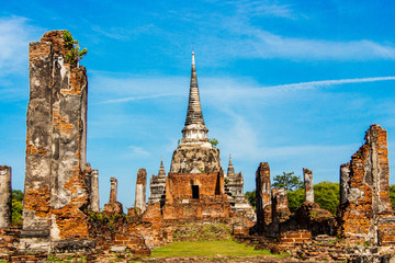 Fototapeta premium Wat Phra Si Sanphet is a popular tourist attraction in Ayutthaya Thailand.