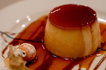 creme burle closeup
