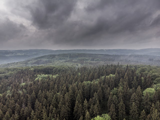 Regenwolken über der Schwäbischen Alb