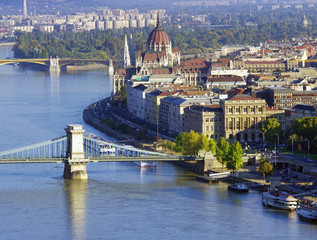 Fototapeta na wymiar Budapest city view of Parliament building and Chain Bridge. Hungary