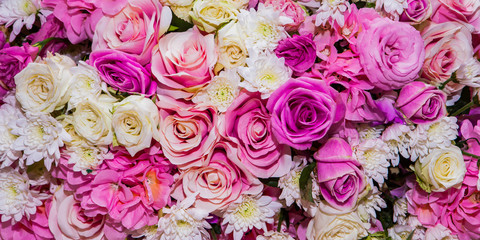Obraz na płótnie Canvas Beautiful flowers background for wedding scene