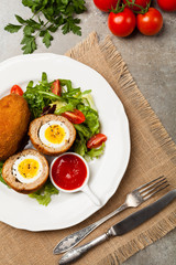 Meatballs with minced meat stuffed with boiled egg.