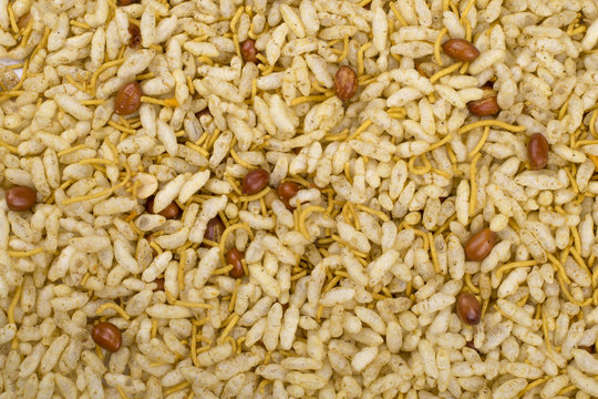 traditional indian bhelpuri,bhel, jhalmuri, murmura or namkeen