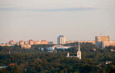 Fototapeta premium Yaroslavl. View of the city in the light of the setting sun
