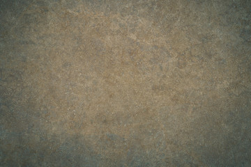 青みがかった石の壁