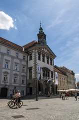 Slovenia, 24/06/2018: vista del municipio di Lubiana (Mestna hiša, Magistrat o Rotovž), la sede del Comune costruita nel tardo XV secolo dal capomastro Peter Bezlaj