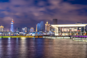 Fototapeta premium Qingdao Bay yacht wharf and urban architectural landscape
