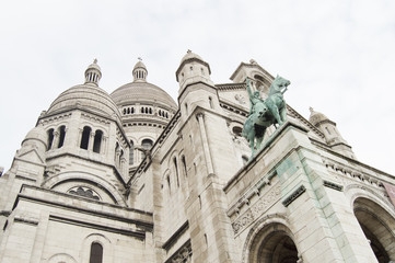 Fototapeta na wymiar Eglise du sacré coeur