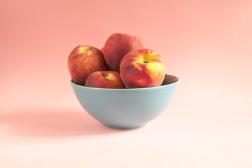 Plate with peaches. Peaches. Summer fruits.