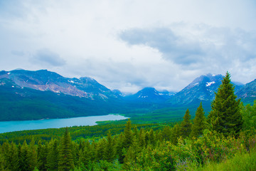 Fototapeta premium St. Mary's Lake - Glacier National Park