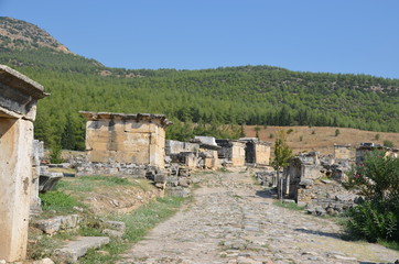 Fototapeta na wymiar ancient landscape Hierapolis necropolis