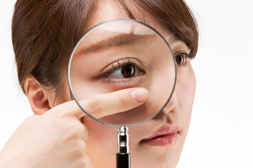 Fototapeta premium まぶたのスキンケア