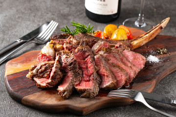 トマホークステーキ