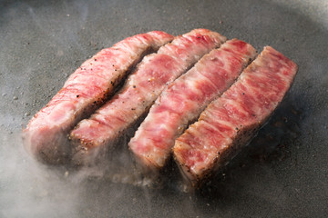 黒毛和牛のステーキ