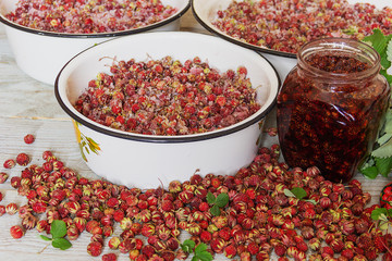 wild strawberry jam