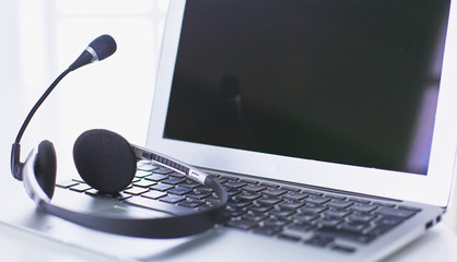 Communication support, call center and customer service help de