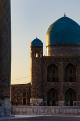 Madrasah at Registan square in Samarkand, Uzbekistan - obrazy, fototapety, plakaty