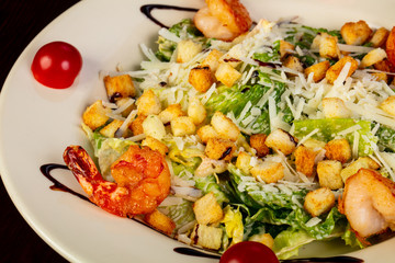 Caesar salad with prawn