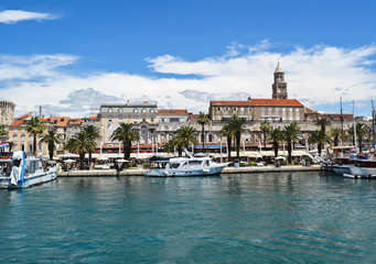 Fototapeta na wymiar Harbor in Split city, Croatia