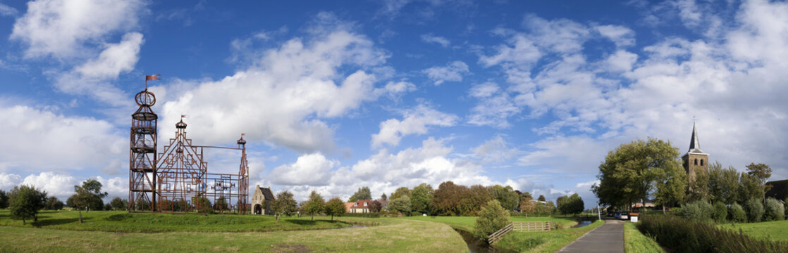 Steel replica Uniastate