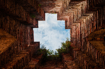 Ruined brick castle ceiling of Prasat Nakhon Luang, forgotten former Ayutthaya Royal residence, Thailand © PixHound