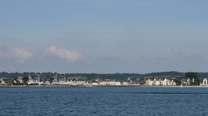 Fototapeta na wymiar le port de Saint-Vaast-la-Hougue dans le Cotentin,Manche,Normandie