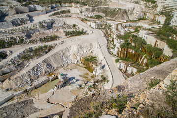 Marble limestone ore white quarry open pit mining technology