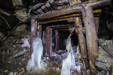 Underground abandoned ore mine shaft tunnel gallery