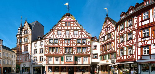 Obraz premium Bernkastel-Kues an der Mosel, Deutschland 