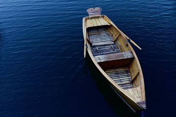 Fototapeta na wymiar empty boat