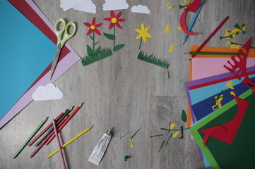 d&eacute;coupage papier enfant