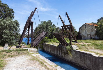 Pont van Gogh. Arles, Bouches-du-Rhone, Provence, France