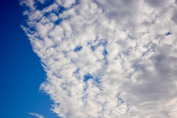 Summer is about to begin, the summer vacation season at the sea reopens