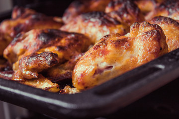 Запеченая курица с картошкой в духовке 