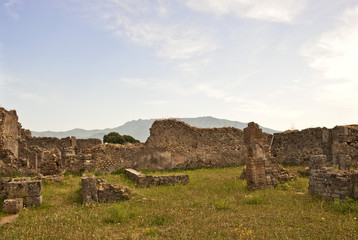 Ruinen von Pompejei, hinten Monti Lattari, Ausgrabung Pompeji, Antike, Provinz Neapel, Napoli,...