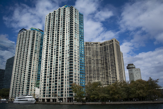 Toronto waterfront district condominiums