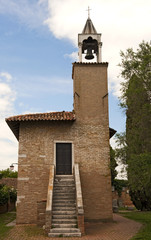 Museum auf der Insel Torcello in der Lagune von Venedig, Italien, Museo di Torcello. In zwei alten Palästen werden Grabungsfunde von der Insel gezeigt.