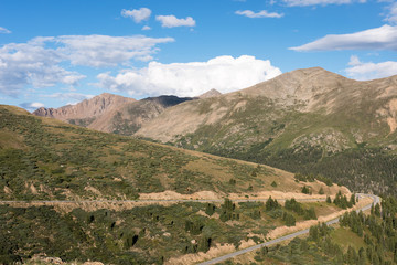Fototapeta na wymiar Independence Pass Highway on the Top of The Rockies Scenic Byway. 
